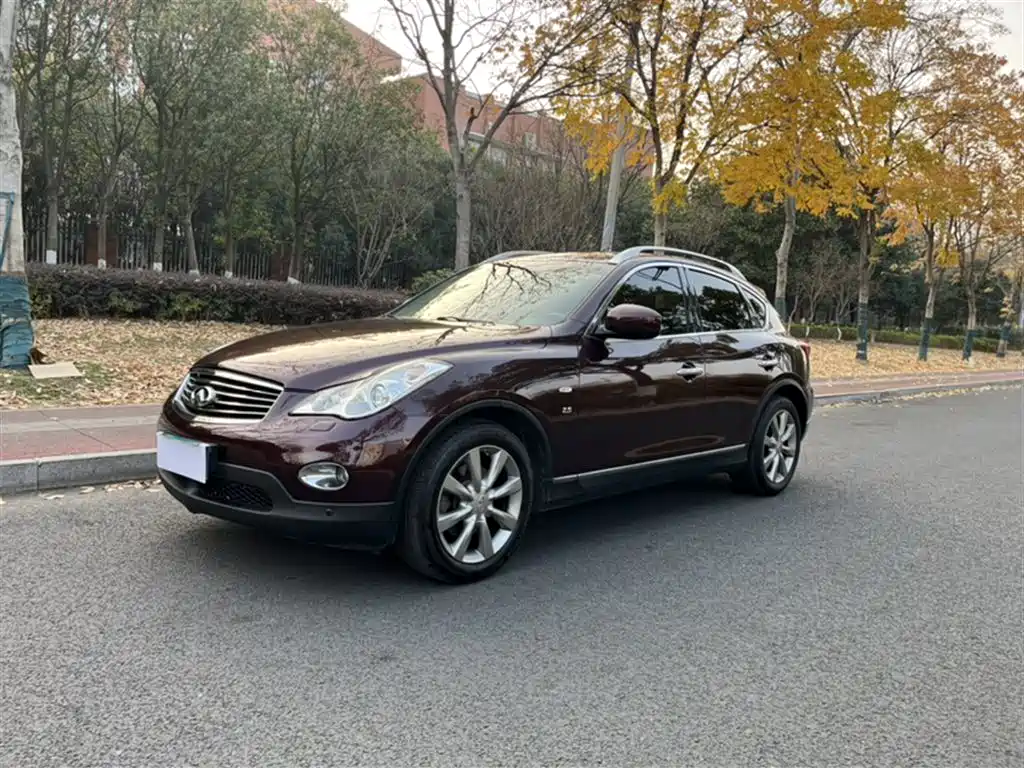 Infiniti QX50 imported 2013 2.5L two-wheel drive elegant version купить на сайте DeffCars