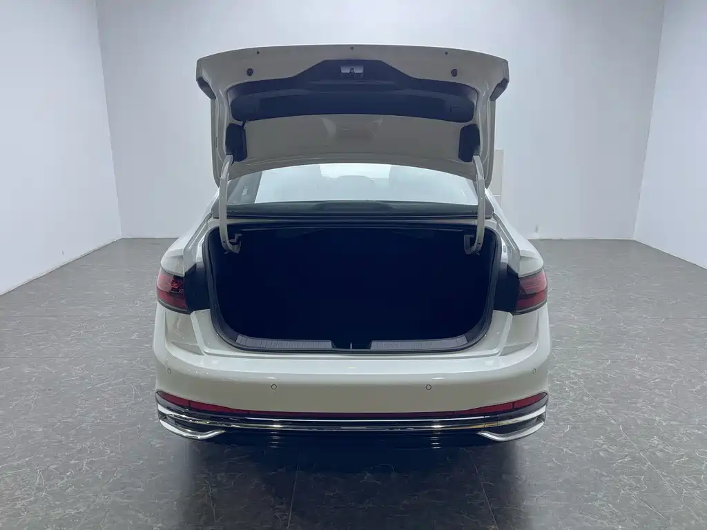 Sagitar 2024 300TSI DSG Super Edition купить на сайте DeffCars