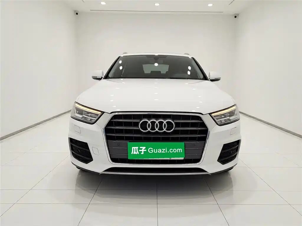 Audi Q3 2018 30th Anniversary Model 30 TFSI Fashion Model купить на сайте DeffCars