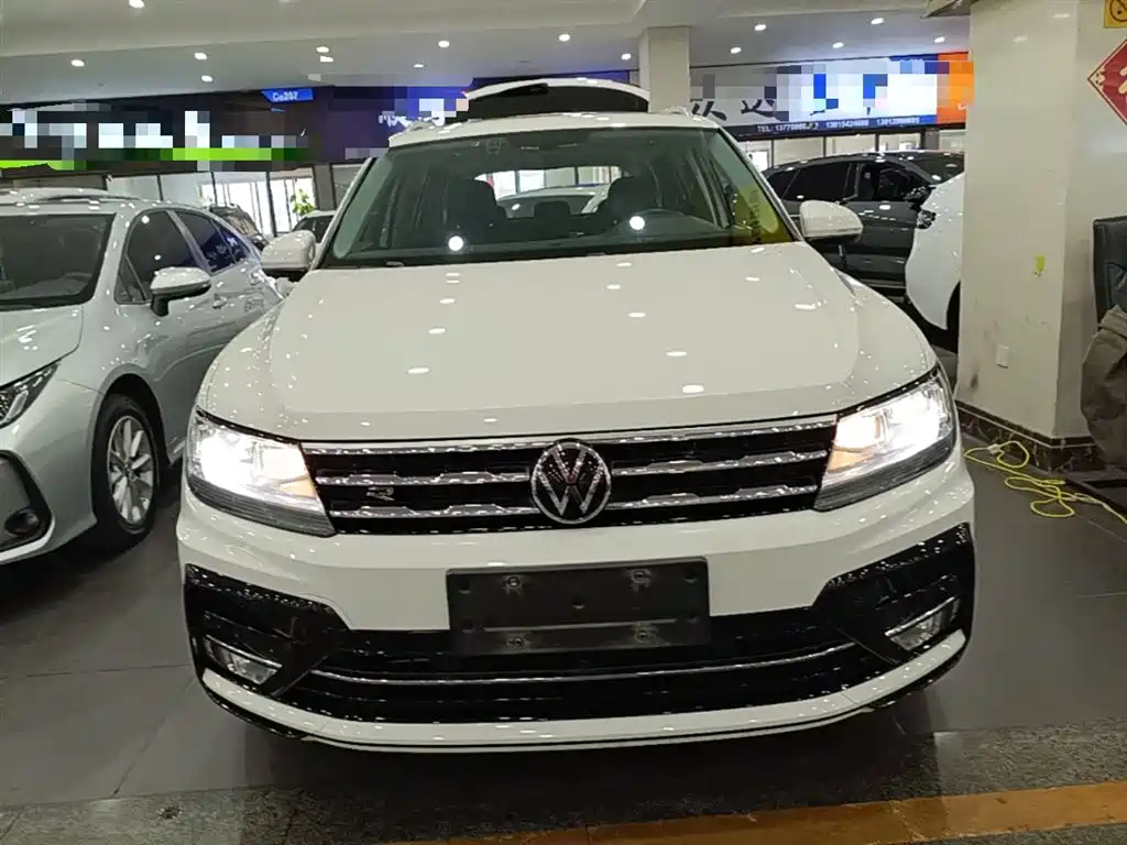 Tiguan L 2021 330TSI automatic two-wheel drive R-Line version купить на сайте DeffCars