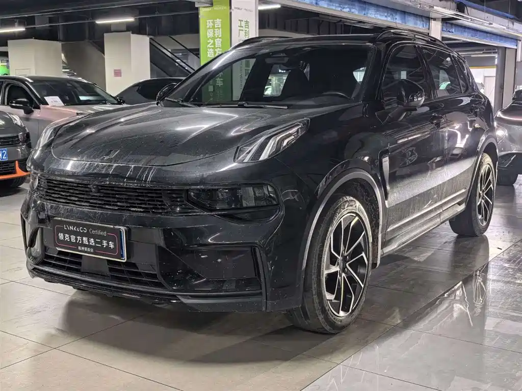 Lynk & Co 01 2023 1.5TD EM-F PM купить на сайте DeffCars