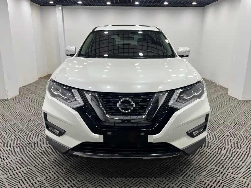 X-Trail 2023 Classic 2.0L 2WD Intelligent Link Premium Edition купить на сайте DeffCars