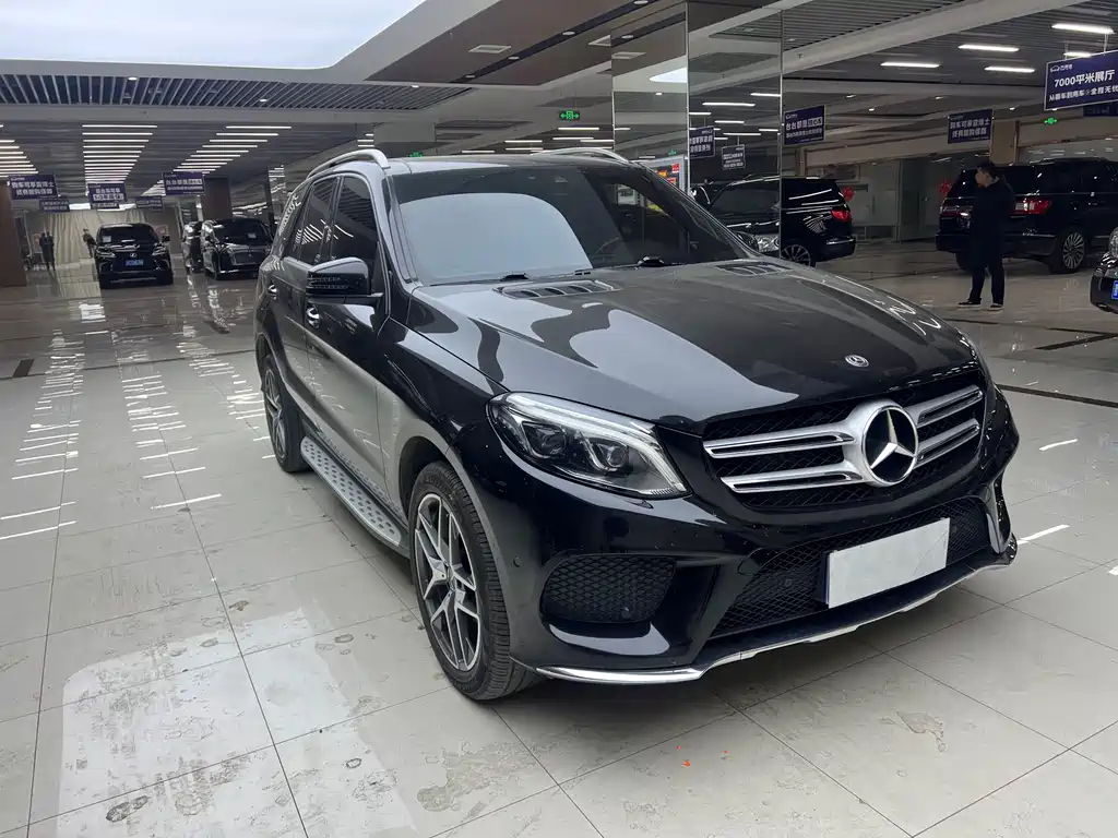 Mercedes-Benz GLE 2018 GLE 320 4MATIC Luxury Edition купить на сайте DeffCars