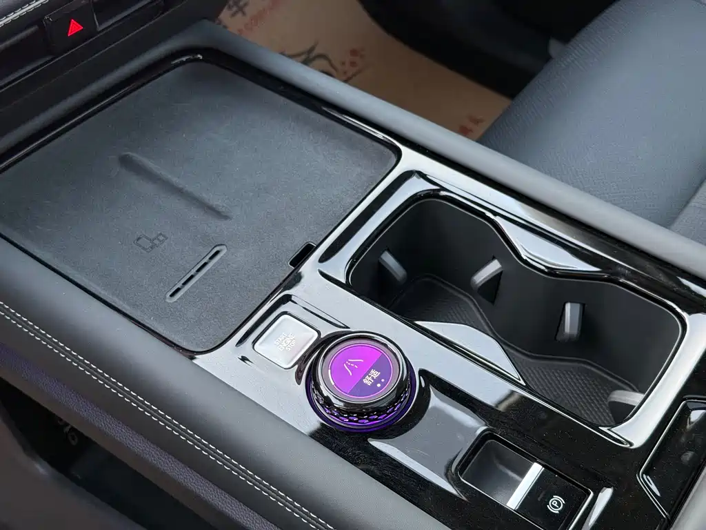 Touron 2025 Touron Pro 450TSI four-wheel drive vertical version купить на сайте DeffCars