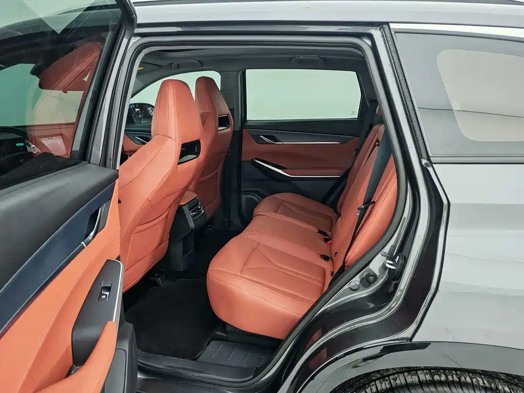 Changan CS75PLUS 2025 third generation championship version 1.5T Jinhang model купить на сайте DeffCars