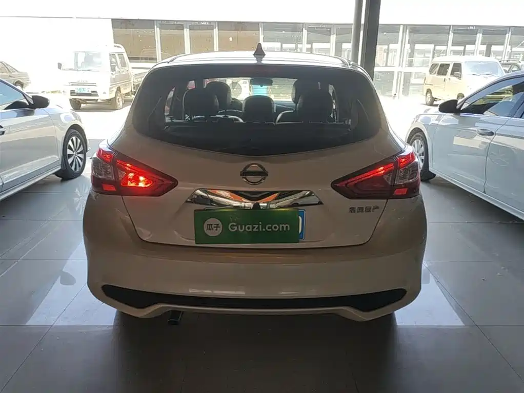 Tiida 2021 1.6L CVT Smart Travel Edition купить на сайте DeffCars