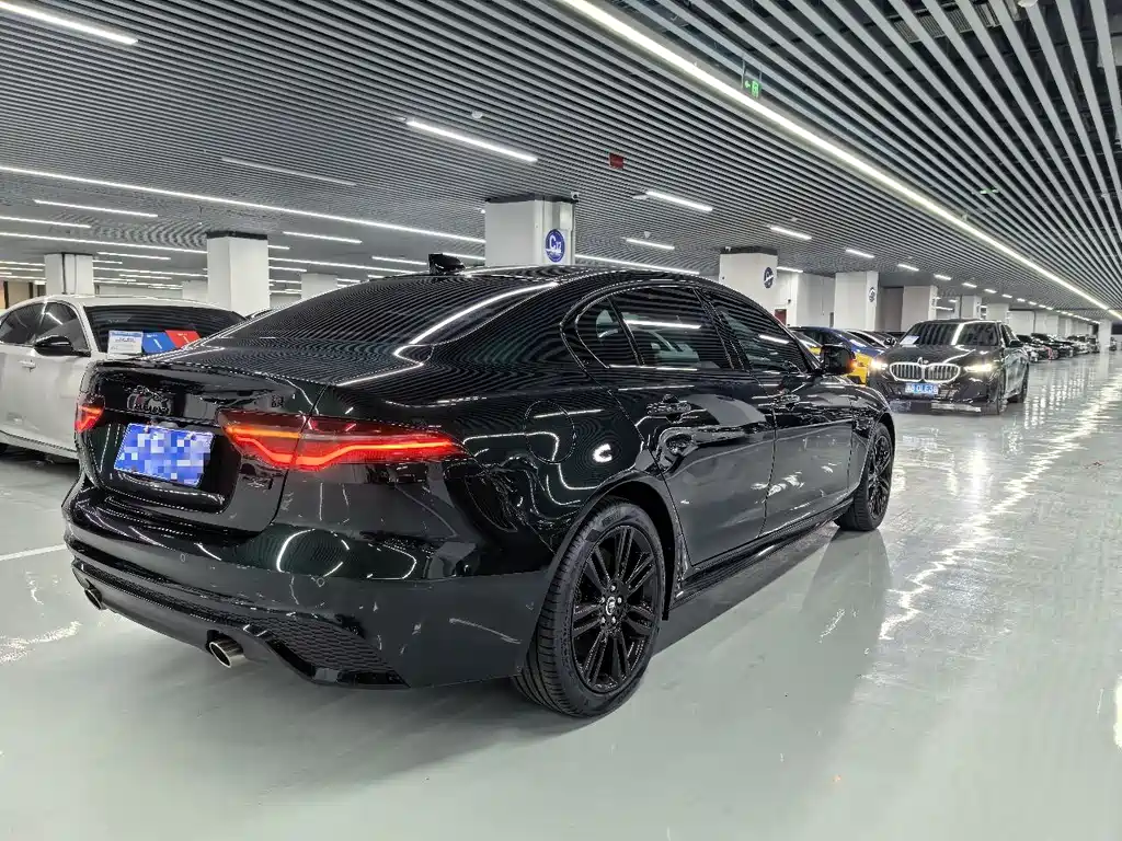 Jaguar XEL 2024 2.0T 250PS R-DYNAMIC S aggressive sports version купить на сайте DeffCars
