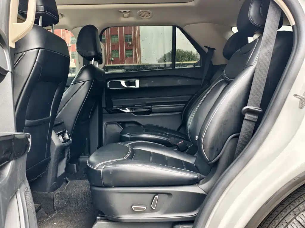 Explorer 2023 EcoBoost 285 four-wheel drive style plus version 6 seats купить на сайте DeffCars