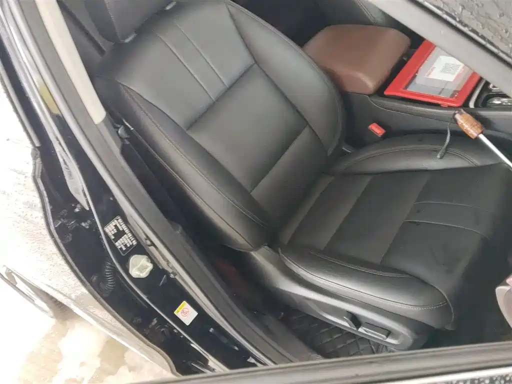 Trumpchi GS8 2019 390T 2WD Luxury Connected Edition (seven seats) купить на сайте DeffCars