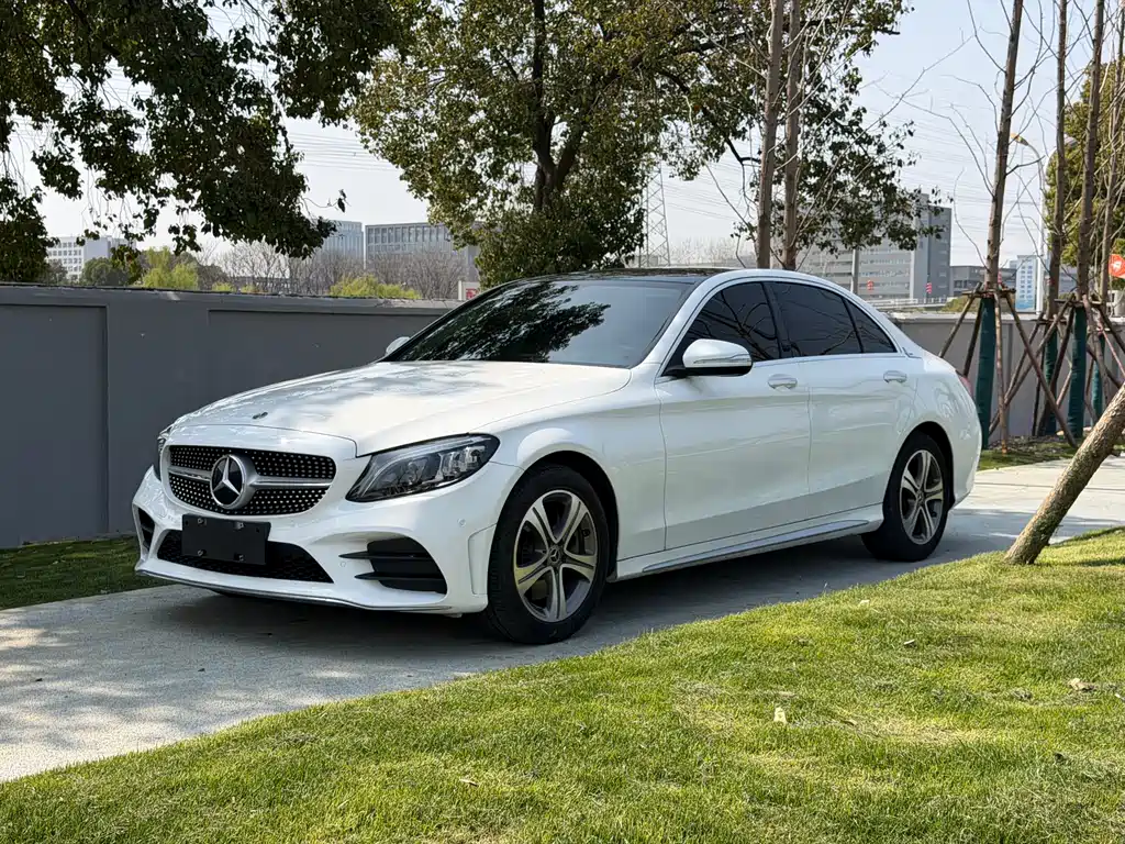 Mercedes-Benz C-Class 2020 facelift C 260 L sports version купить на сайте DeffCars