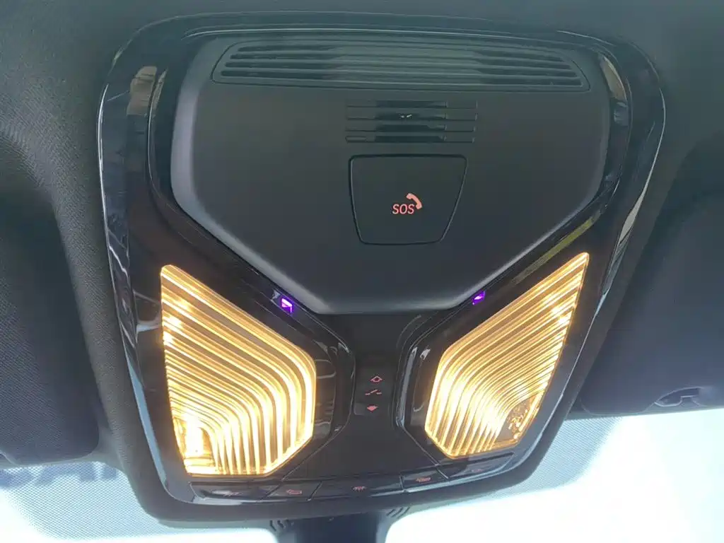 BMW 5 Series 2021 530Li Leading M Sports Package купить на сайте DeffCars