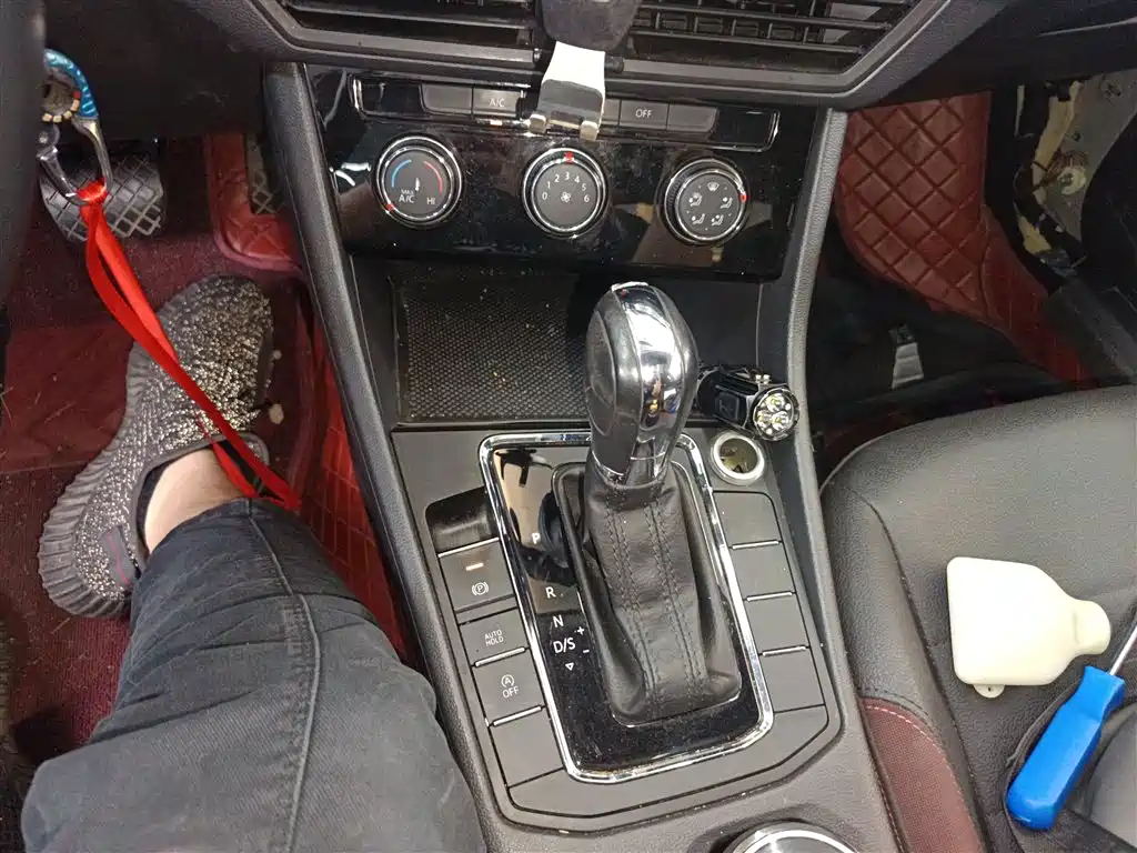 Bora 2021 1.5L automatic comfort intelligent connected version купить на сайте DeffCars
