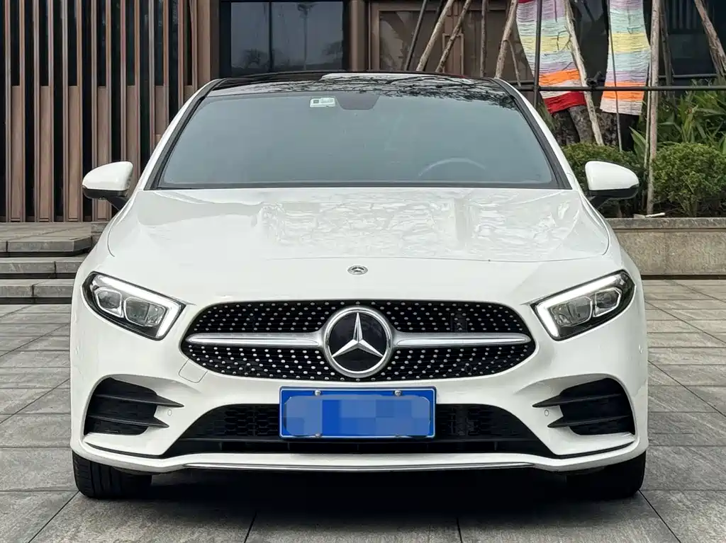 Mercedes-Benz A-Class 2020 A 200 L Sports Sedan купить на сайте DeffCars