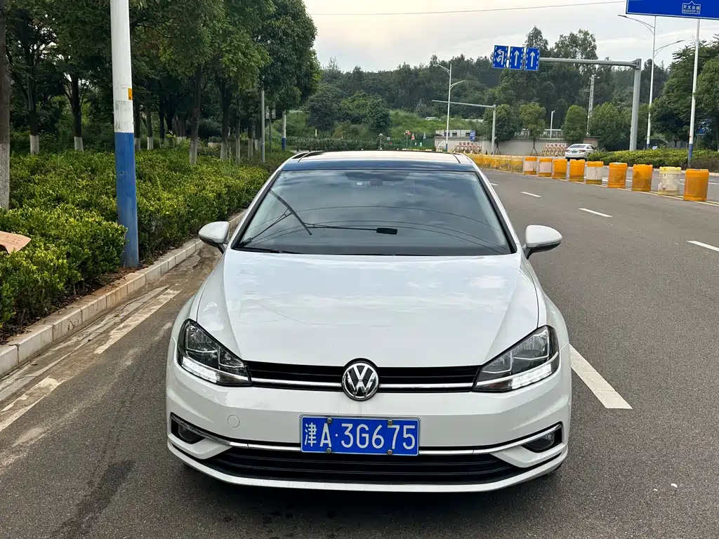 Golf 2020 Beloved Edition 280TSI DSG Comfort Type купить на сайте DeffCars