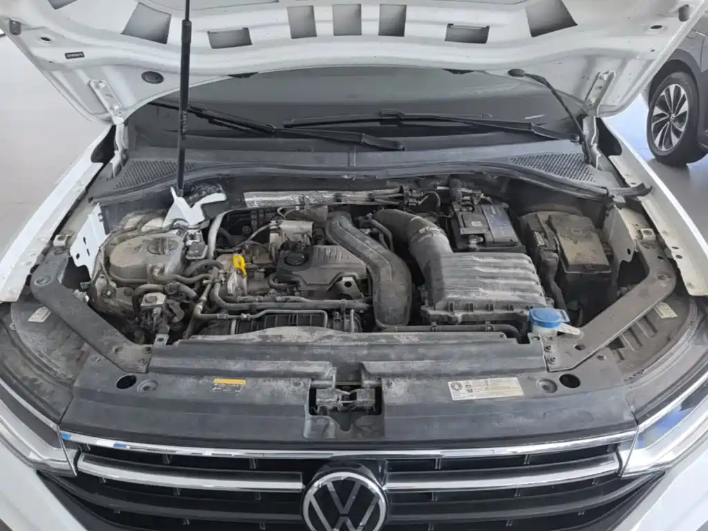 Tiguan L 2024 Outstanding Model 300TSI Automatic Two-wheel Drive Dragon Edition купить на сайте DeffCars