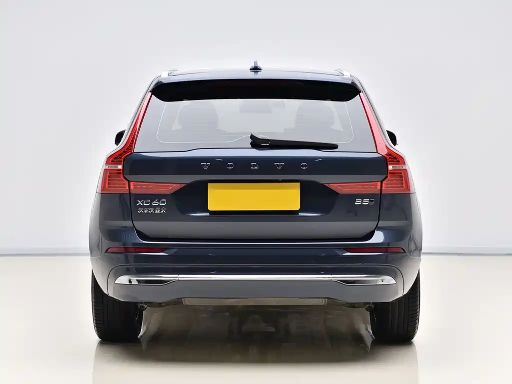 Volvo XC60 2023 B5 four-wheel drive Zhiyi Luxury Edition купить на сайте DeffCars