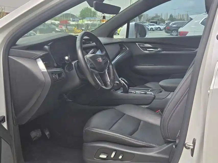 Cadillac XT5 2020 facelift 28T luxury model купить на сайте DeffCars
