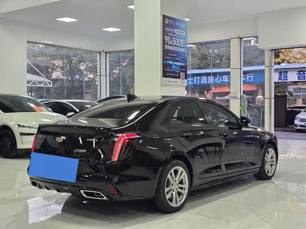 Cadillac CT4 2022 28T Fashion Model купить на сайте DeffCars