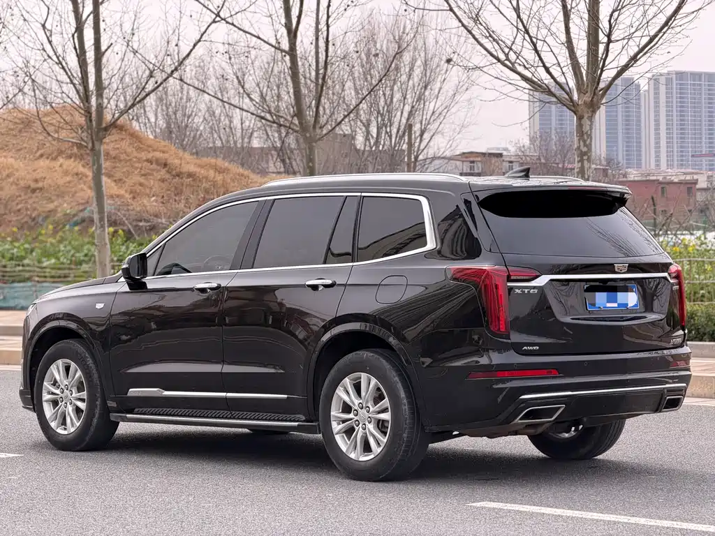 Cadillac XT6 2022 2.0T six-seat four-wheel drive stylish model купить на сайте DeffCars