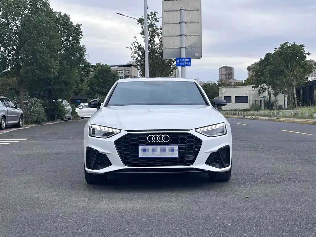 Audi A4L 2023 40 TFSI luxury and dynamic model купить на сайте DeffCars