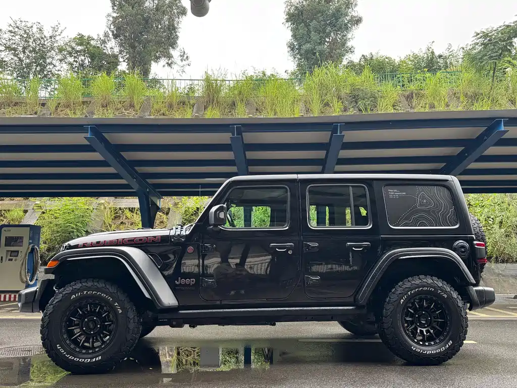 Wrangler 2021 2.0T Robin Han Four Door Edition купить на сайте DeffCars