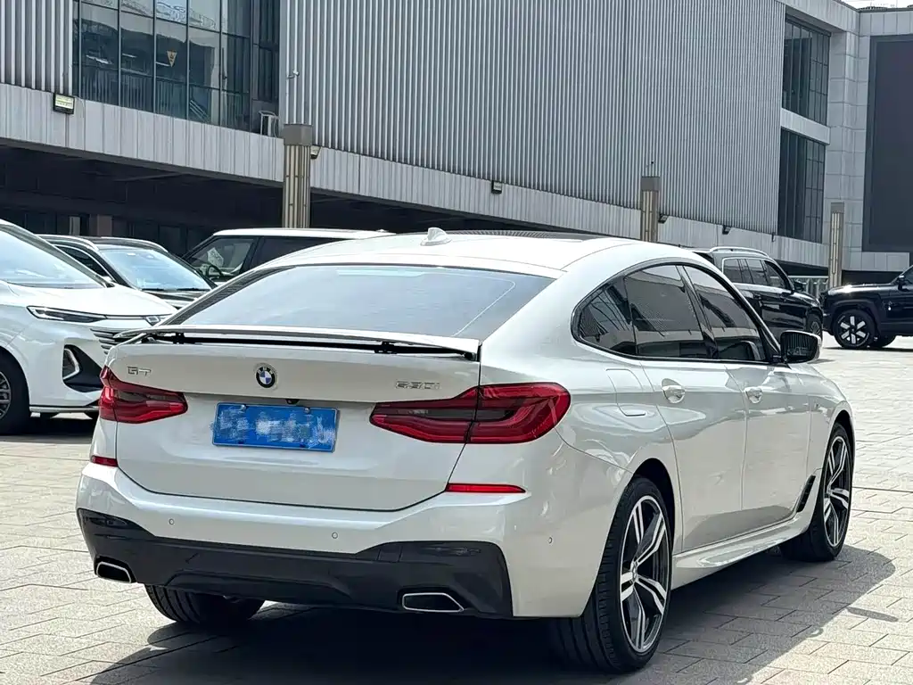 BMW 6 Series GT 2021 630i M Sports Package купить на сайте DeffCars