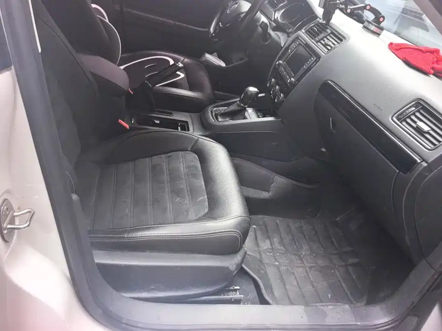 Sagitar 2018 280TSI DSG luxury model купить на сайте DeffCars