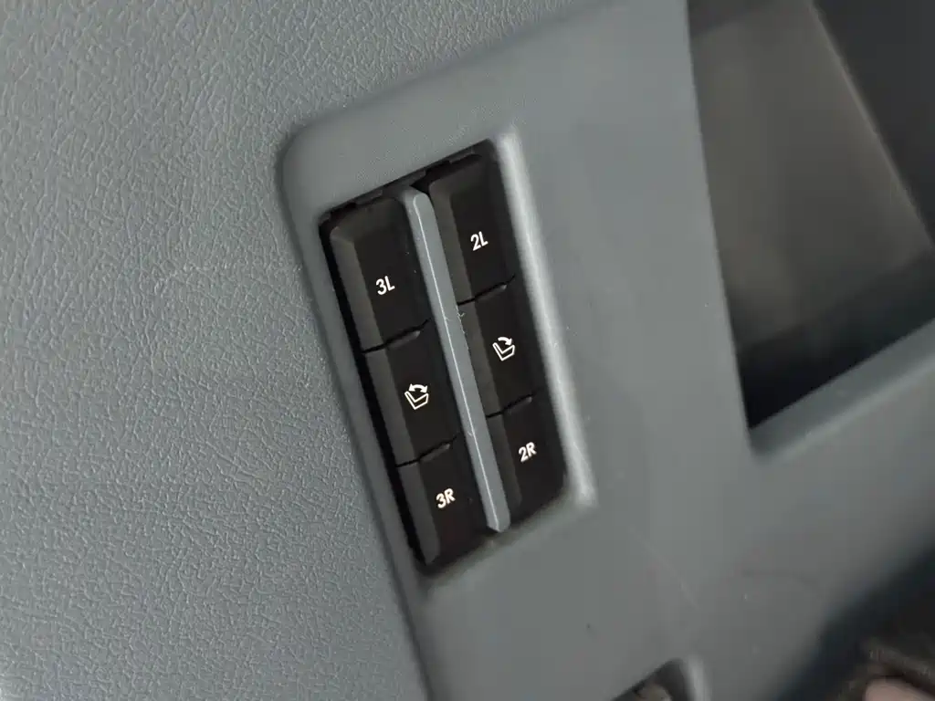 Navigator 2022 3.5T Presidential Edition купить на сайте DeffCars