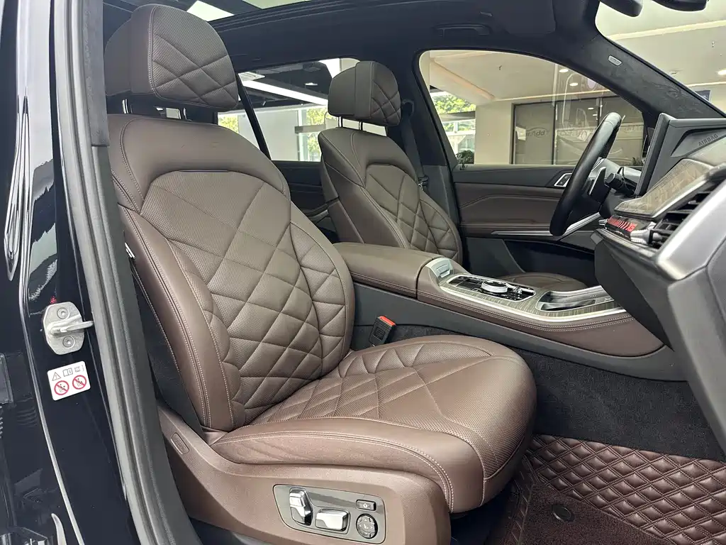 BMW X5 2023 xDrive 40Li M Sports Package купить на сайте DeffCars