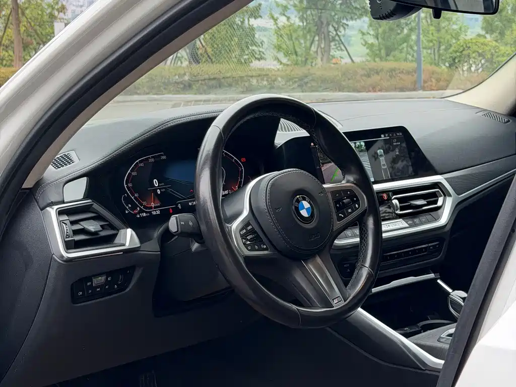 BMW 3 Series 2022 325i M Sports Package купить на сайте DeffCars