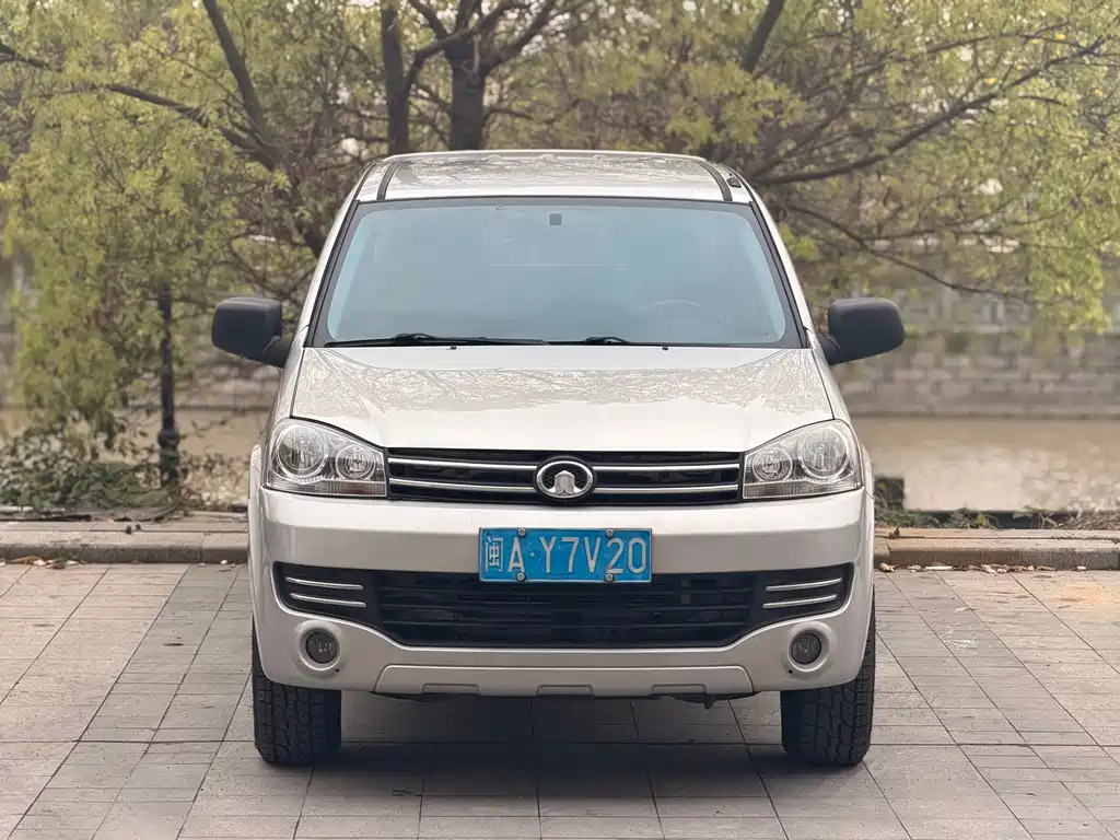 Fengjun 5 2013 2.8T European version two-wheel drive elite small double row GW2.8TC купить на сайте DeffCars