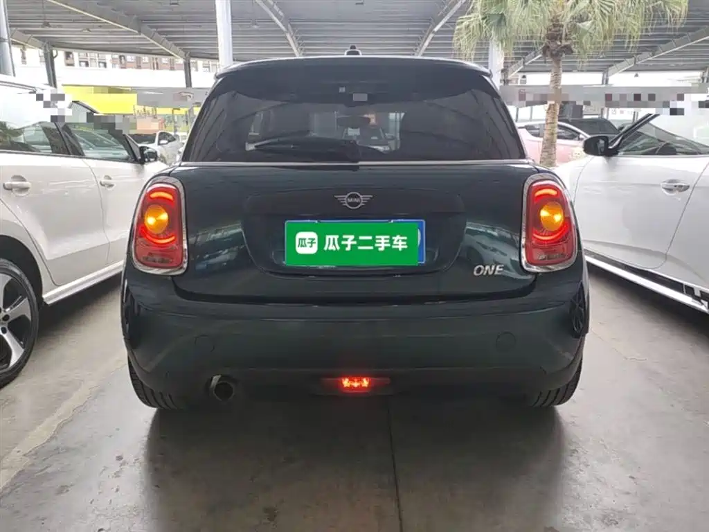 MINI 2021 1.5T ONE купить на сайте DeffCars