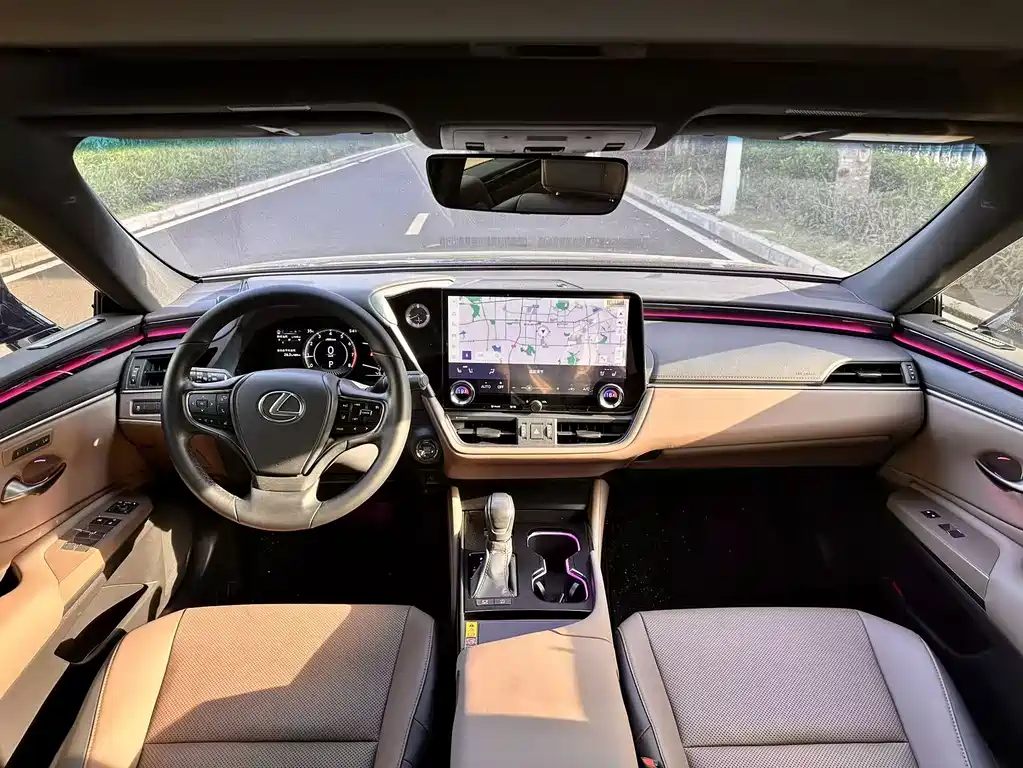 Lexus ES 2025 200 Premium Edition купить на сайте DeffCars