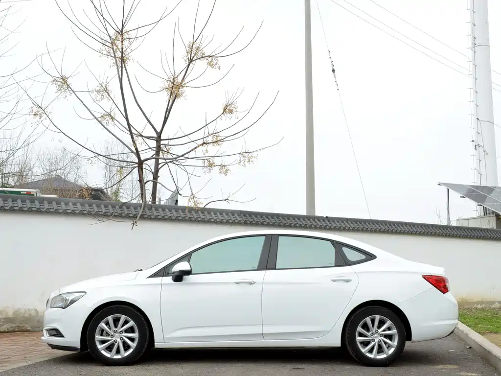 Weilan 2017 Sedan 15S Automatic Enterprising купить на сайте DeffCars