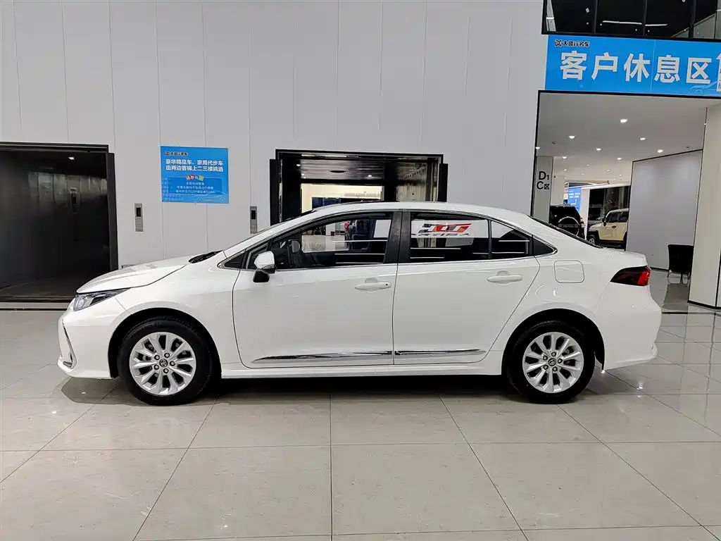 Corolla 2021 1.2T S-CVT Elite PLUS Edition купить на сайте DeffCars