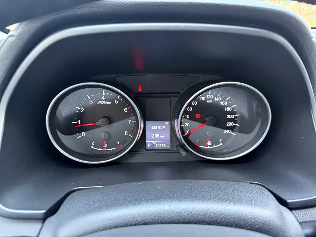 Haval M6 2023 PLUS 1.5T DCT luxury smart connected model купить на сайте DeffCars