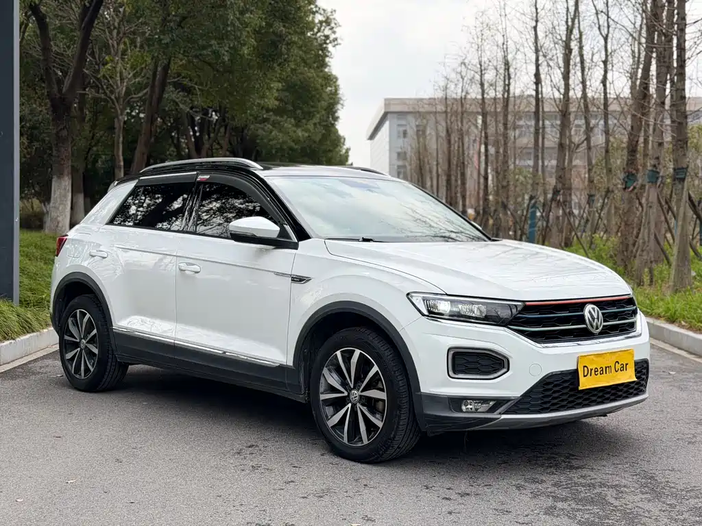 T-ROC 2018 280TSI DSG two-wheel drive comfort model National V купить на сайте DeffCars