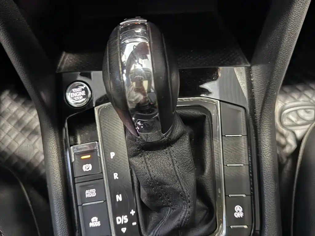 Tuyue 2022 280TSI two-wheel drive luxury version купить на сайте DeffCars