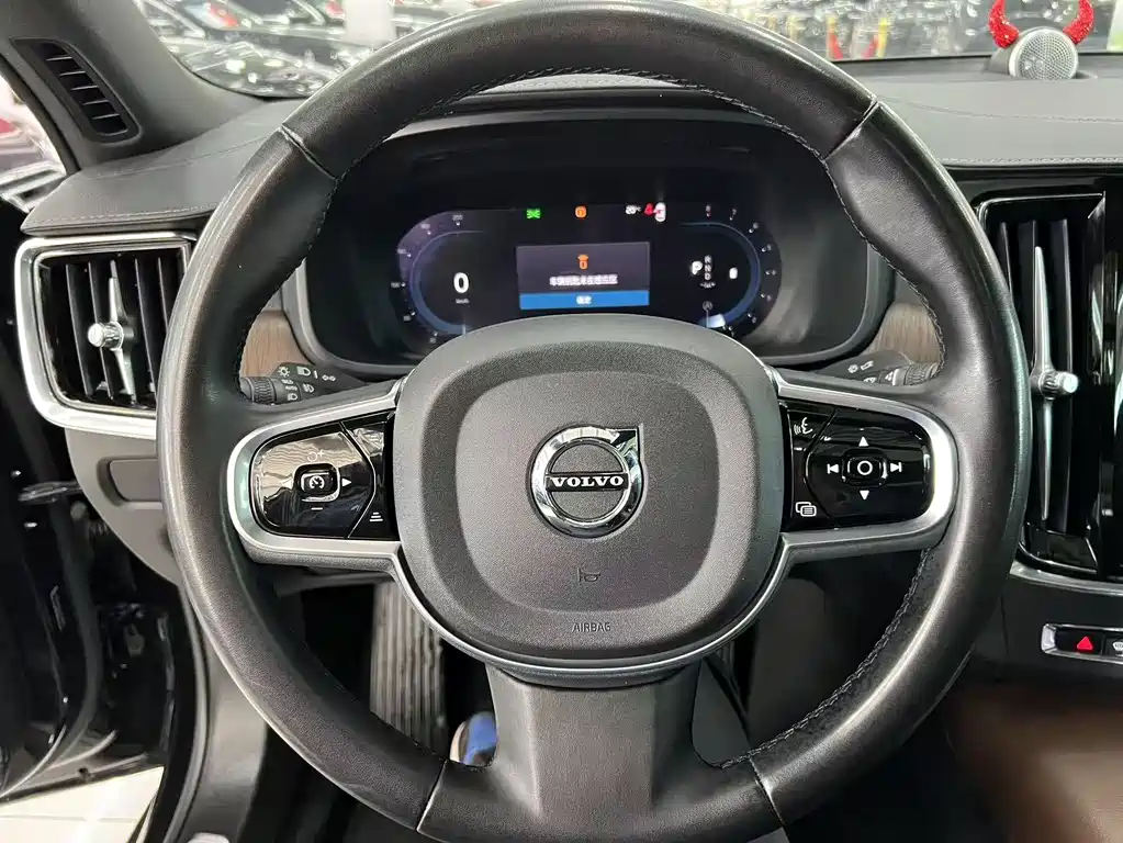 Volvo S90 2024 B5 Zhiyuan Luxury Edition купить на сайте DeffCars