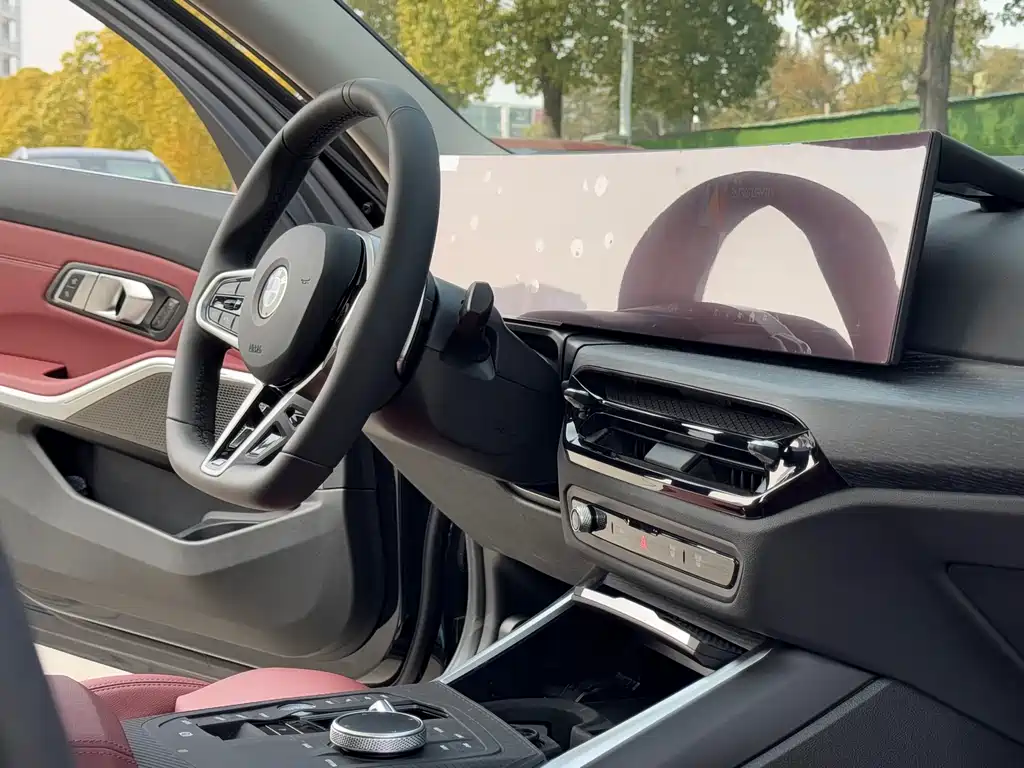 BMW 3 Series 2025 325Li M Sports Package купить на сайте DeffCars