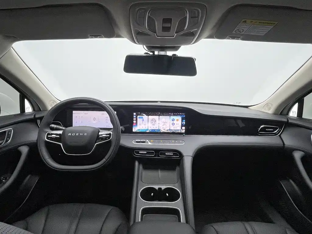 Roewe D7 2025 DMH 125km World Championship Edition купить на сайте DeffCars