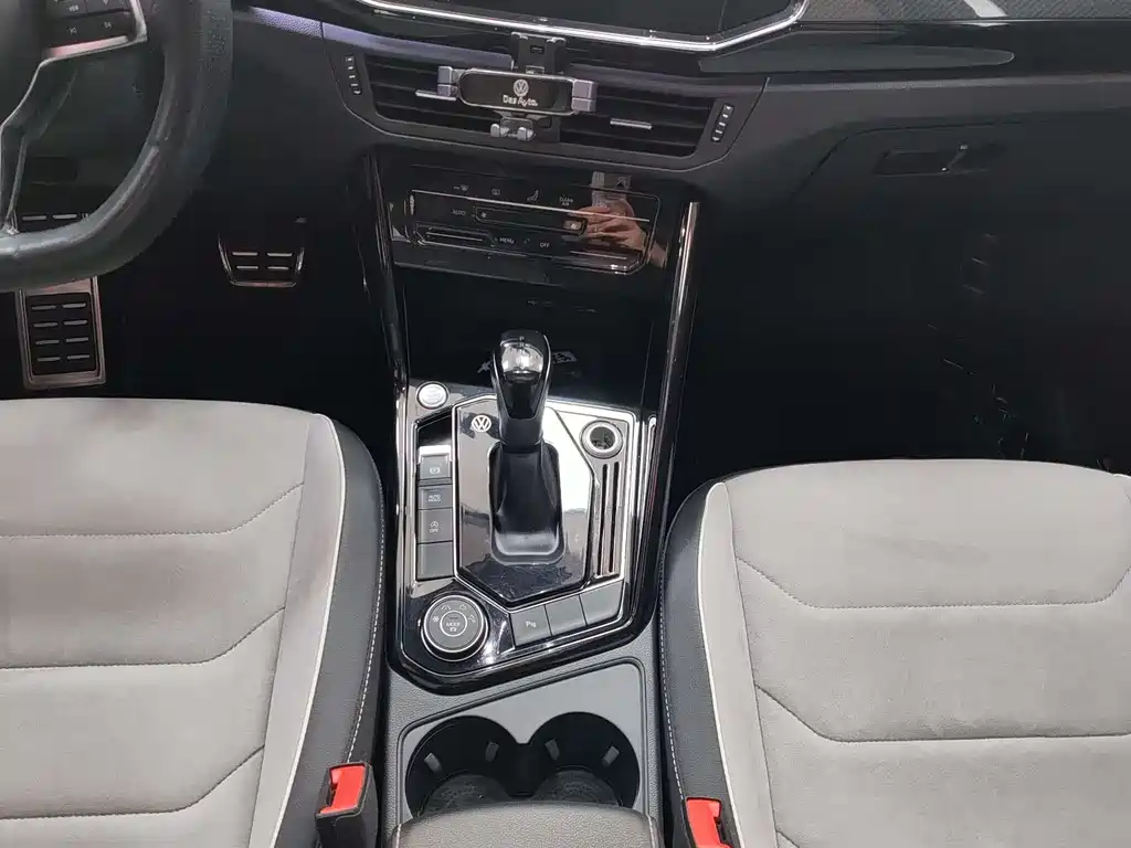 Tanyue 2021 380TSI four-wheel drive R-Line intelligent version купить на сайте DeffCars