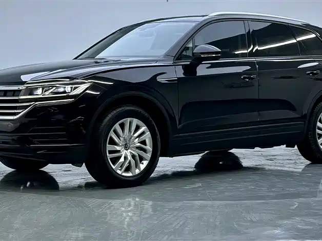 Touareg 2021 2.0TSI Pilot Special Edition купить на сайте DeffCars