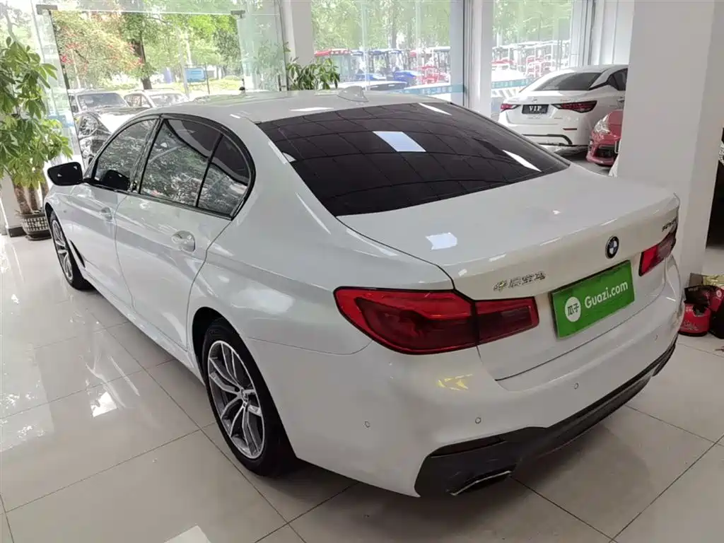 BMW 5 Series 2019 525Li M Sports Package купить на сайте DeffCars