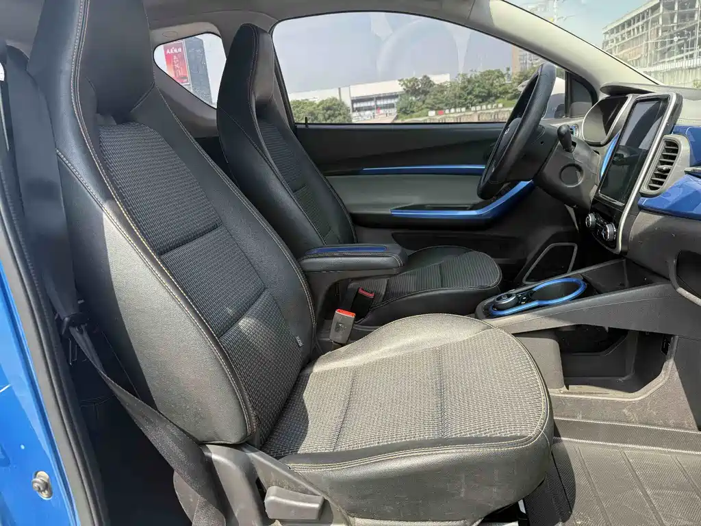 Little Ant 2019 4-seater Smart Edition 35kWh купить на сайте DeffCars