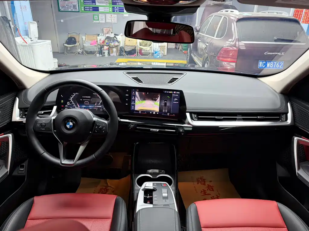 BMW X1 2023 sDrive20Li X Design Package купить на сайте DeffCars