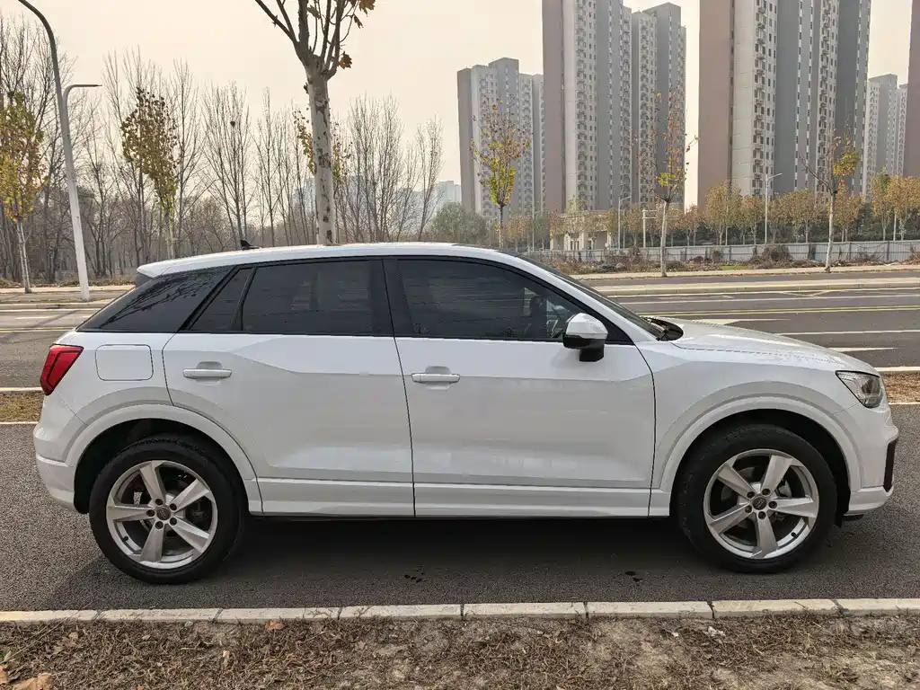 Audi Q2L 2021 35 TFSI fashionable and elegant купить на сайте DeffCars