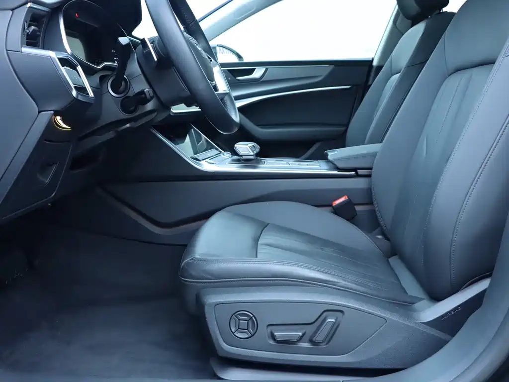 Audi A7 2021 40 TFSI luxury model купить на сайте DeffCars