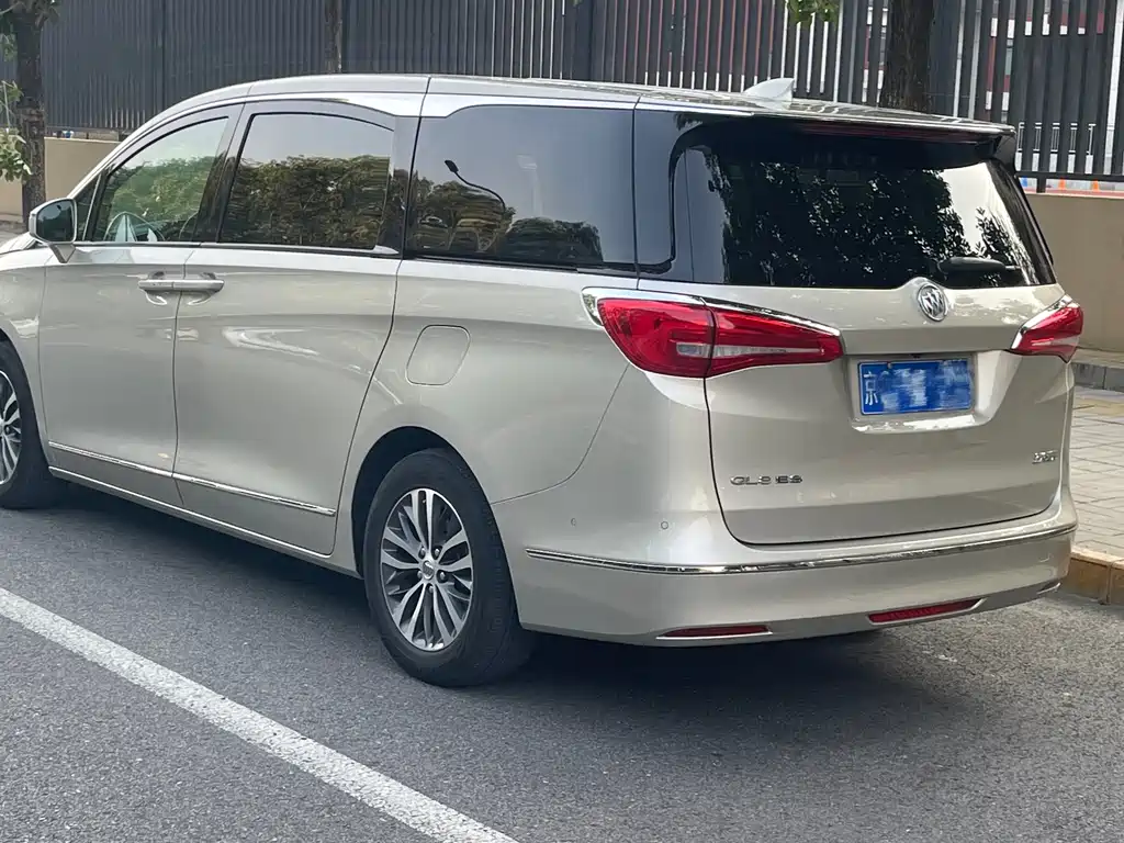 Buick GL8 2017 ES 28T flagship model National V купить на сайте DeffCars