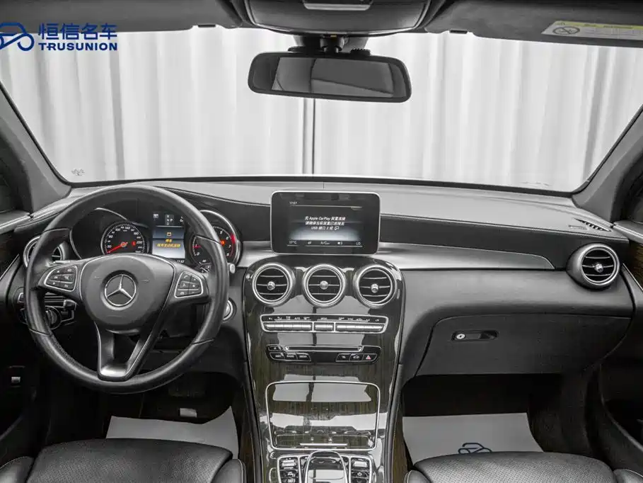 Mercedes-Benz GLC 2019 GLC 260 4MATIC Dynamic купить на сайте DeffCars